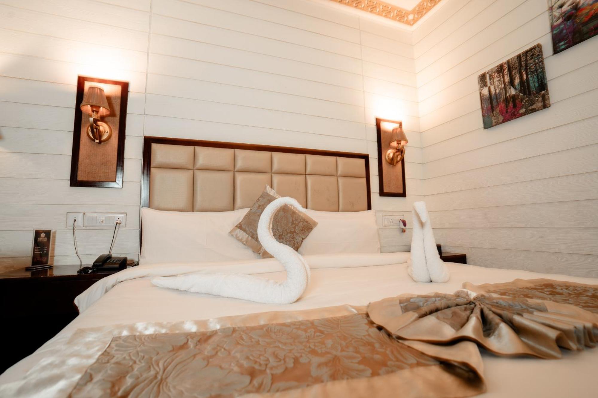Resort Sinon Retreat Baga